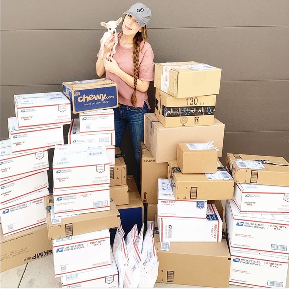 Meet your Posher, Sabrina - Picture 6 of 9